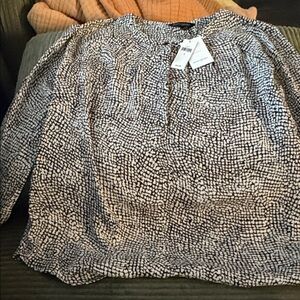 Banana Republic Black and White Textured Blouse